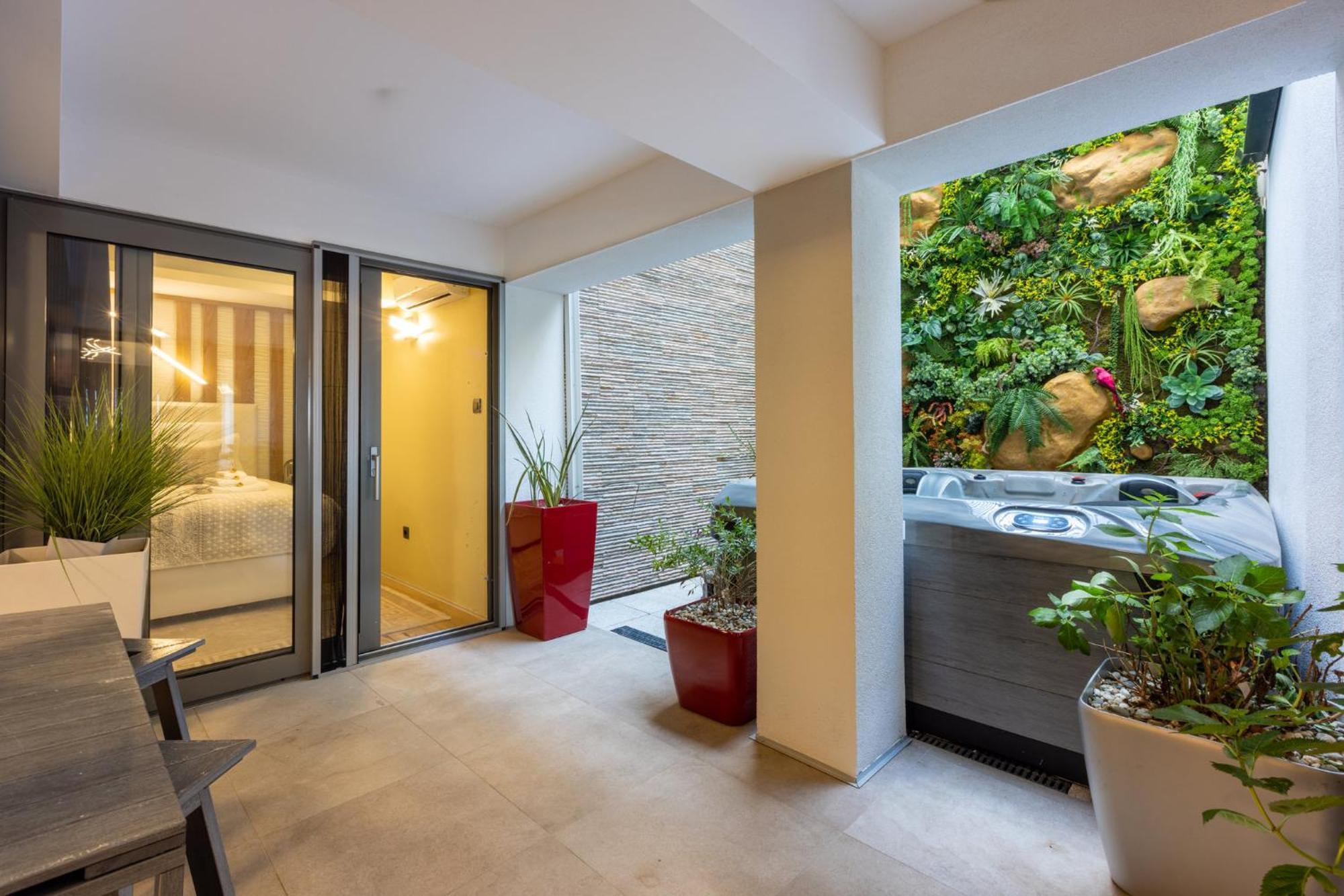 Panoramica Apartment With Whirlpool تْسْغيكفانِتْسا المظهر الخارجي الصورة