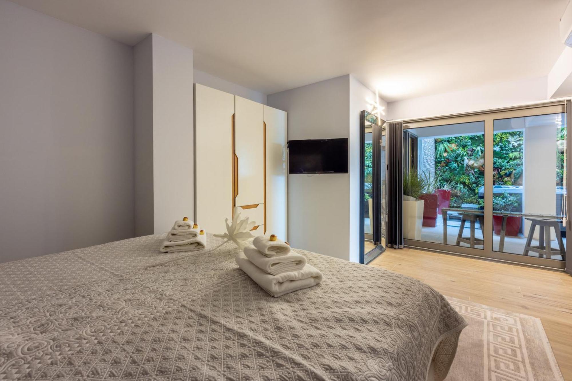 Panoramica Apartment With Whirlpool تْسْغيكفانِتْسا المظهر الخارجي الصورة