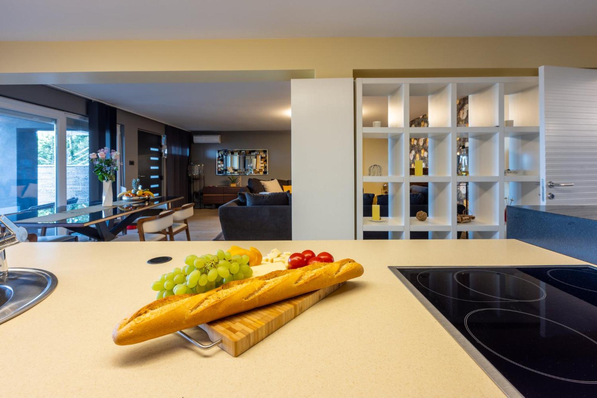 Panoramica Apartment With Whirlpool تْسْغيكفانِتْسا المظهر الخارجي الصورة